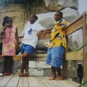 Meet your Posher, Daphne