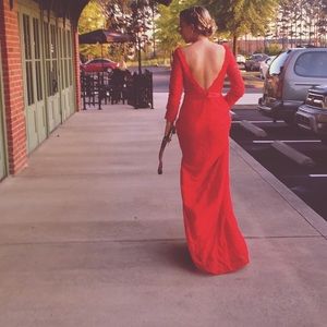 Meet your Posher, Holly