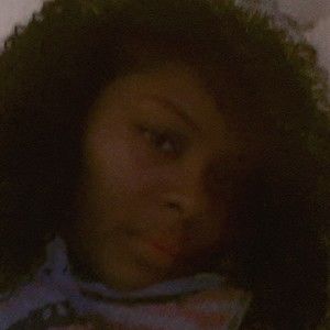 Meet your Posher, Lashana