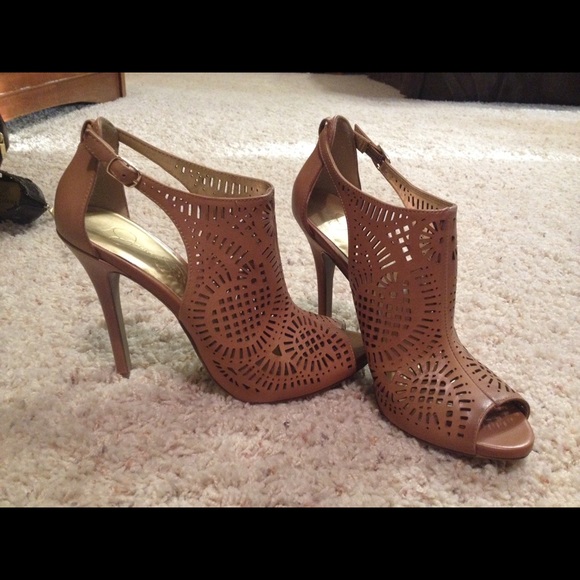 Jessica Simpson Heels. NWOT.
