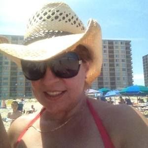 Meet your Posher, Janina