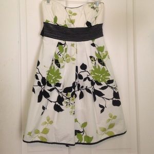 White floral print dress