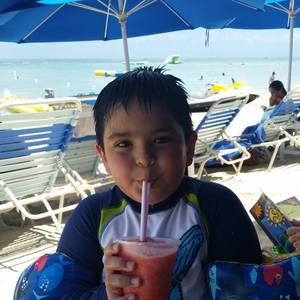 Meet your Posher, Estrella