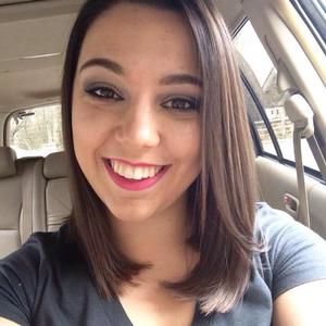 Meet your Posher, Julia