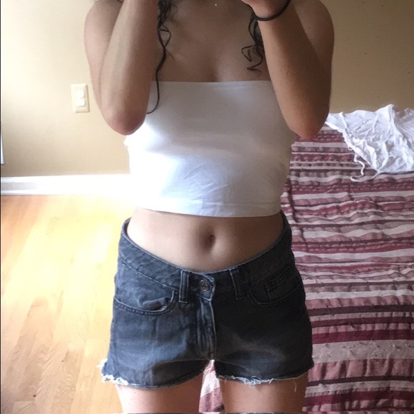 LOWEST ✨ Distressed black shorts