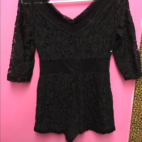 BLACK LACE ROMPER - Picture 2 of 3