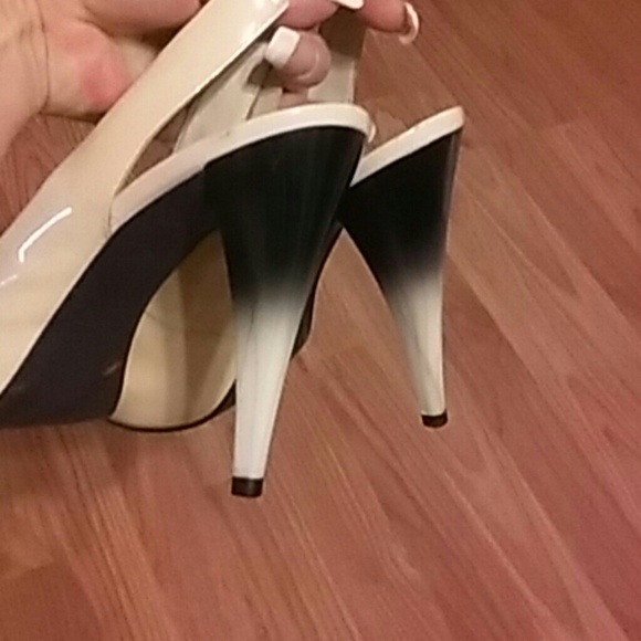 Jessica Simpson heels - Picture 2 of 4