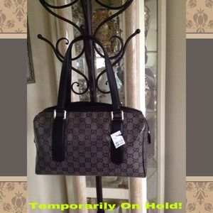 NWT AUTHENTIC GUCCI GG CHARMY BOSTON HDBG. #257289