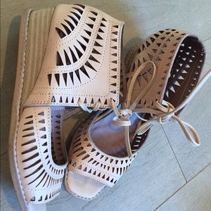 Jeffrey Campbell Shoes