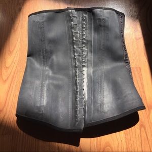 Ann Chery Faja Clasica Waist Cincher Size 34