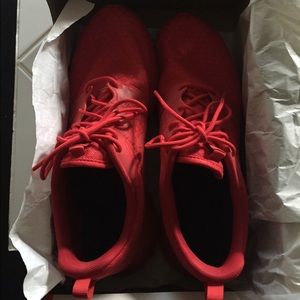 Nike Red Roshe One