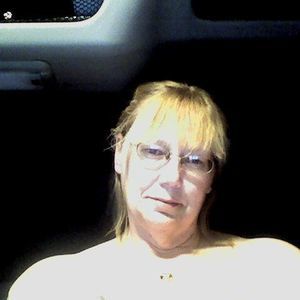 Meet your Posher, Debra