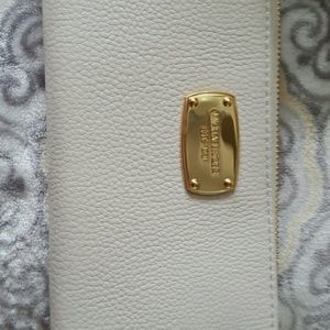 Michael kores wallet
