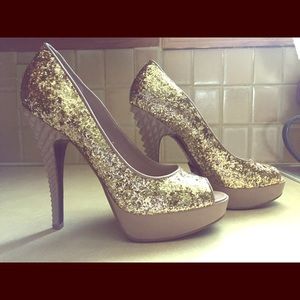 Rachel Roy Designer Pumps