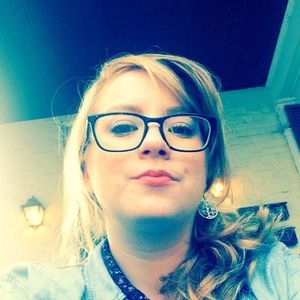 Meet your Posher, Mollie