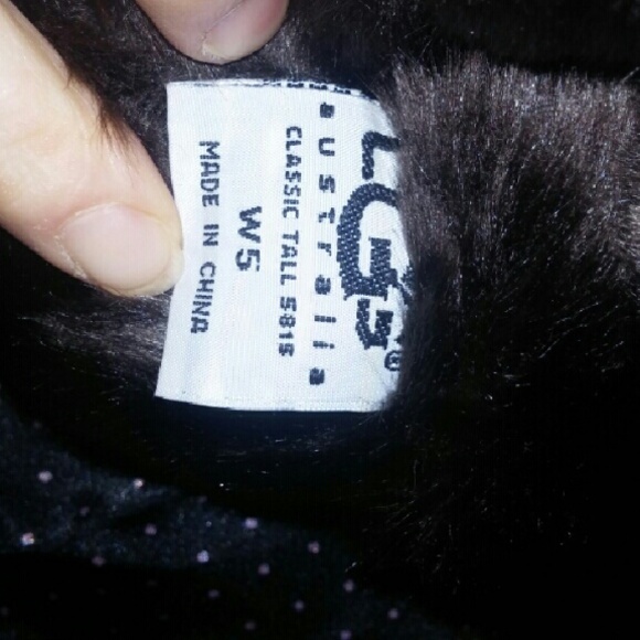 Authentic Uggs sold - Picture 2 of 4
