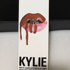 New Kylie Jenner Dolce K Lip Kit