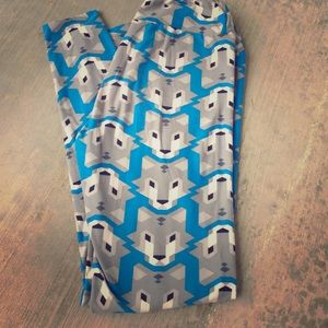 LuLaRoe wolf leggings