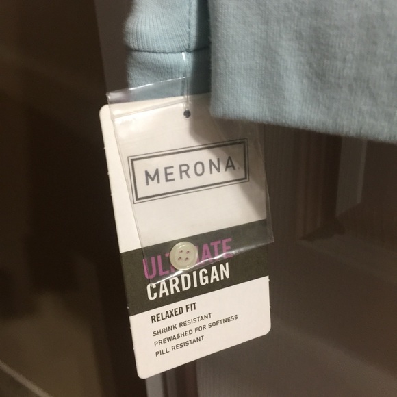 Sweater - Picture 4 of 4