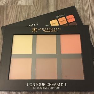 Anastasia contour kit medium