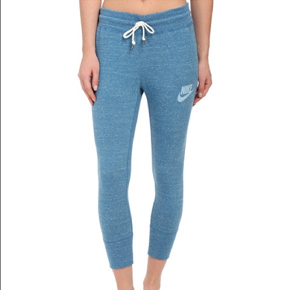 NWT Nike Vintage Sweatpants Large Blue - Picture 2 of 3