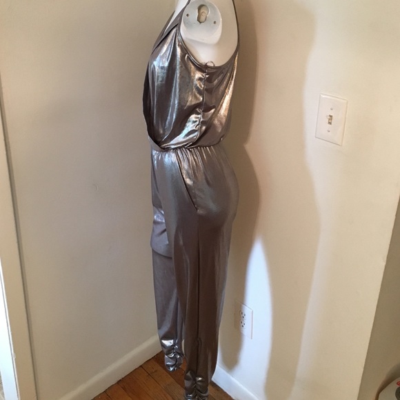 Aqua romper. - Picture 2 of 4