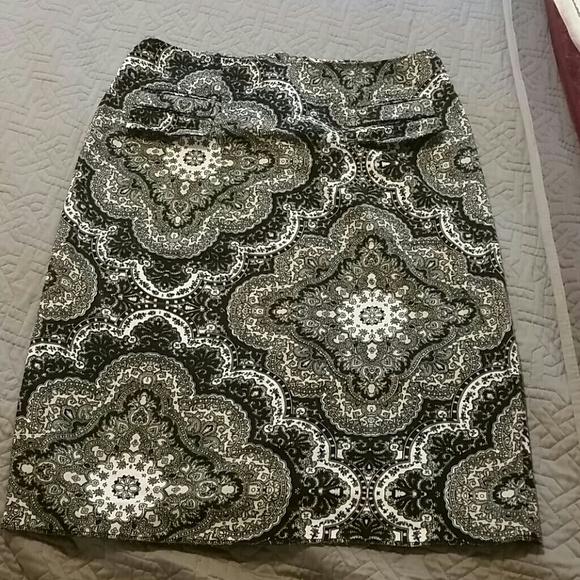 Skirt beautiful print - Picture 4 of 4