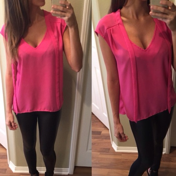 π NWOT BubbleGum Pink Tank Blouse π - Picture 4 of 4