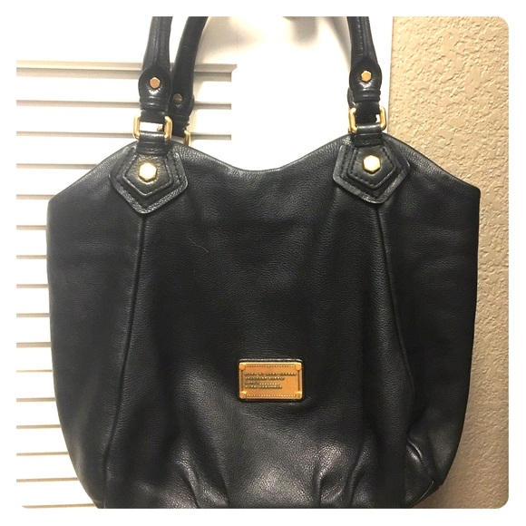 Marc by Marc Jacobs classic q black purse