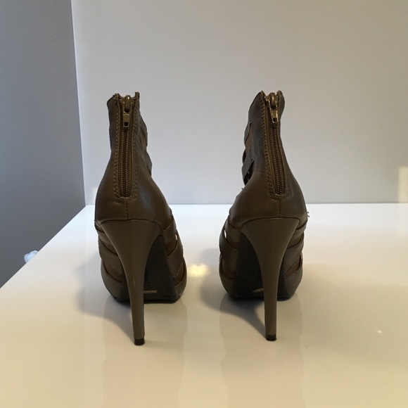 Platform booties too cute! - Picture 3 of 4