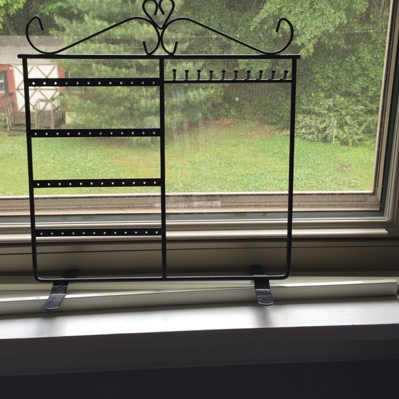 Fabulous jewelry organizer!