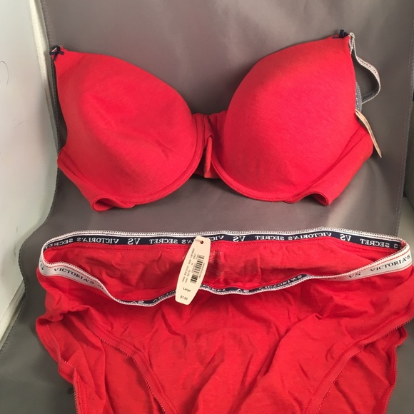 NWT Victoria's Secret Bra and Panty Set 36D LG RED