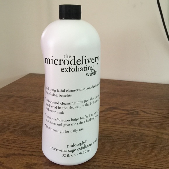 Philosophy 320z. Micro delivery exfoliating wash