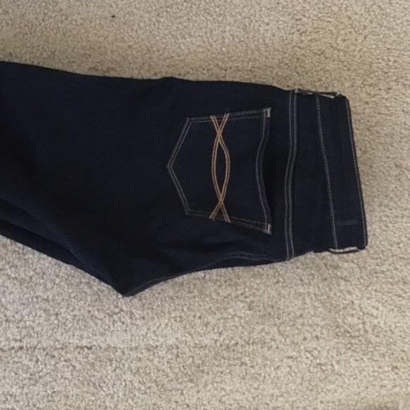Size 4 Abercrombie and Fitch super skinny jeans