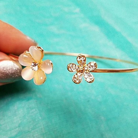 Final price New crystal daisy bracelet - Picture 2 of 3