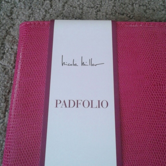 Nicole Miller Padfolio - Picture 2 of 4