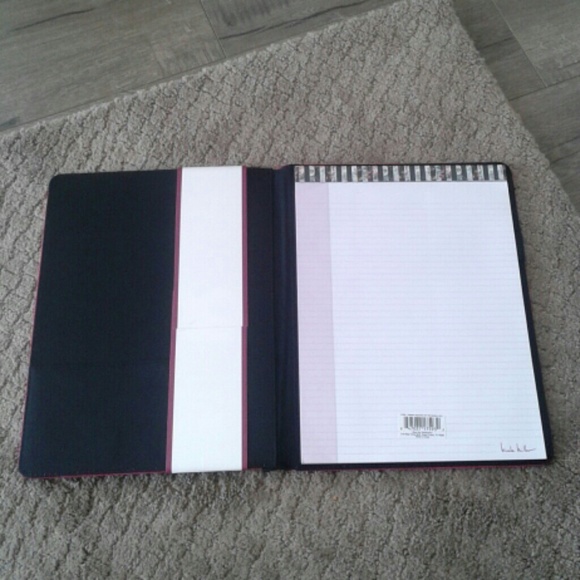 Nicole Miller Padfolio - Picture 4 of 4
