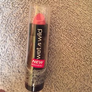 Wet n Wild Brand sunset peach lip stick