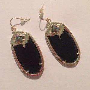 Kendra Scott specialty Danielle earrings