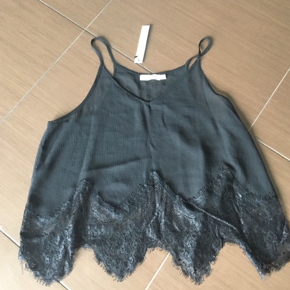 Black lush tank