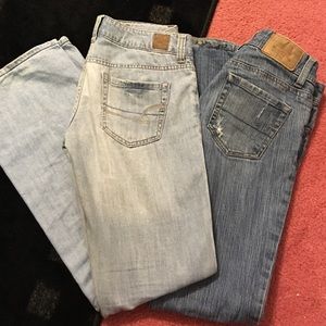 Bundle of American eagle jeans