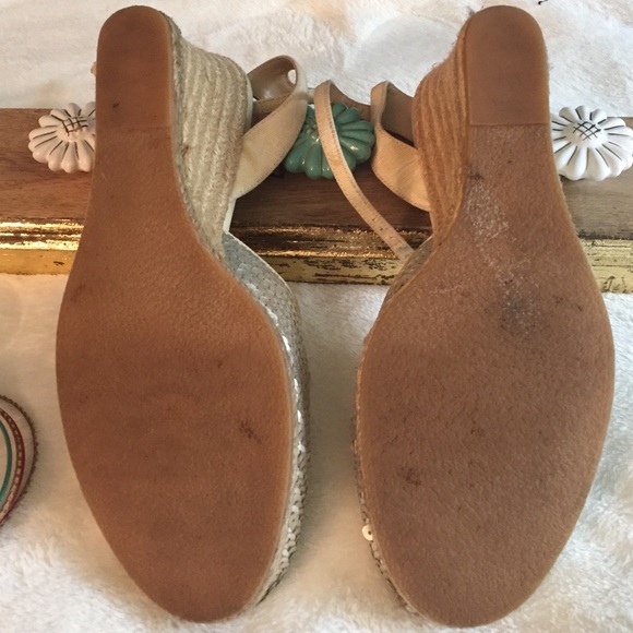 VIA SPIGA Sequins Wedge - Picture 3 of 4