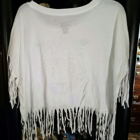 Women's fringe Leopard print tee. - Picture 4 of 4