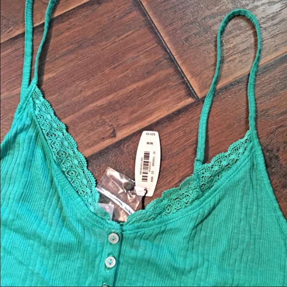 🎄SALE🎄 VS Lace Trim Henley Tank Top - Picture 4 of 4