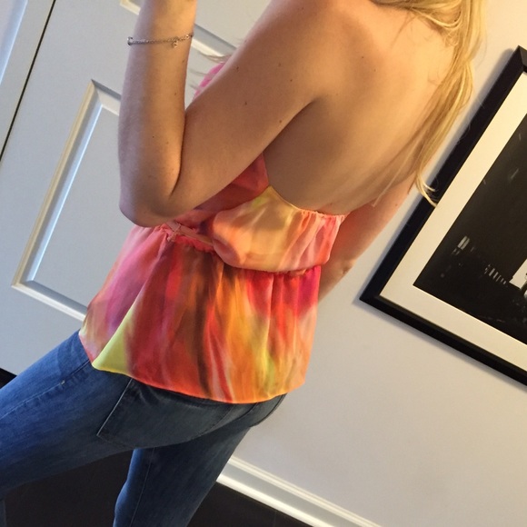 Halter top - Picture 2 of 2