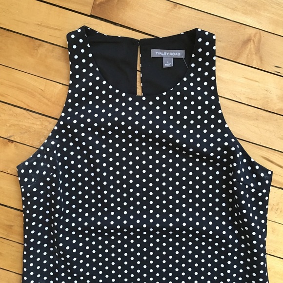 Tinley Road Dresses & Skirts - Sale❣Tinley Road Racer Front Sheath Dress