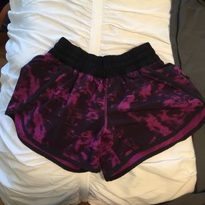 Lululemon Size 6 Tracker Shorts