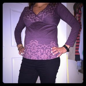 Purple maternity 3/4 length top