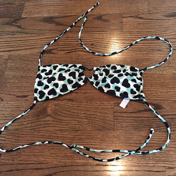 Victoria Secret bath suit top ☀️