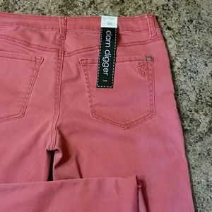 Jessica Simpson capris.size 30 nwt